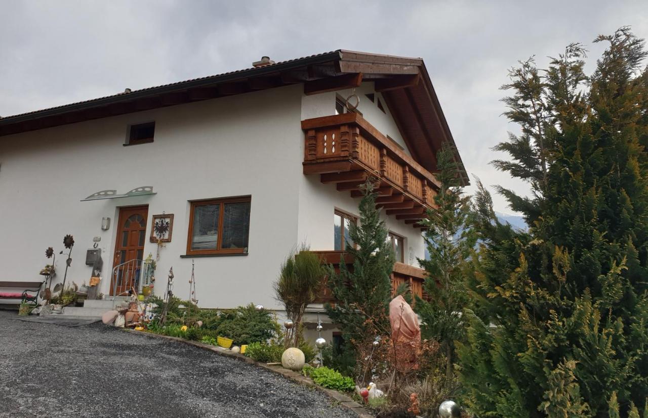 Hofstaetter Ferienwohnung Fließ Buitenkant foto
