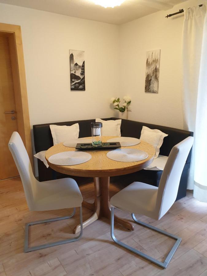 Hofstaetter Ferienwohnung Fließ Buitenkant foto